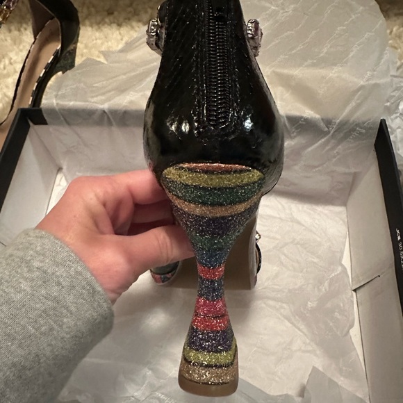 Betsy Johnson Armani Bright Multi Heels Size 8.5 NIB - Picture 3 of 13